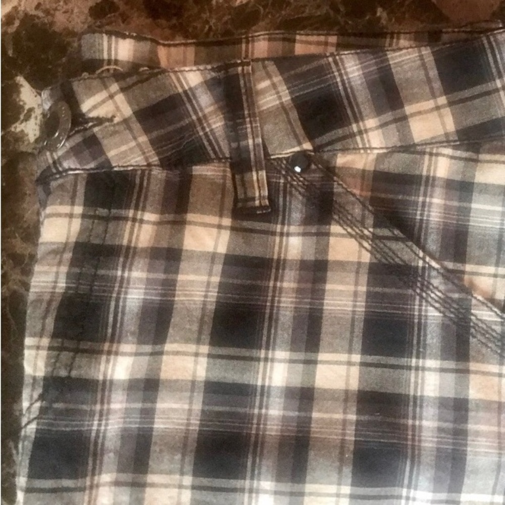 One Tuff Babe Plaid Mini Skirt - Picture 4 of 4